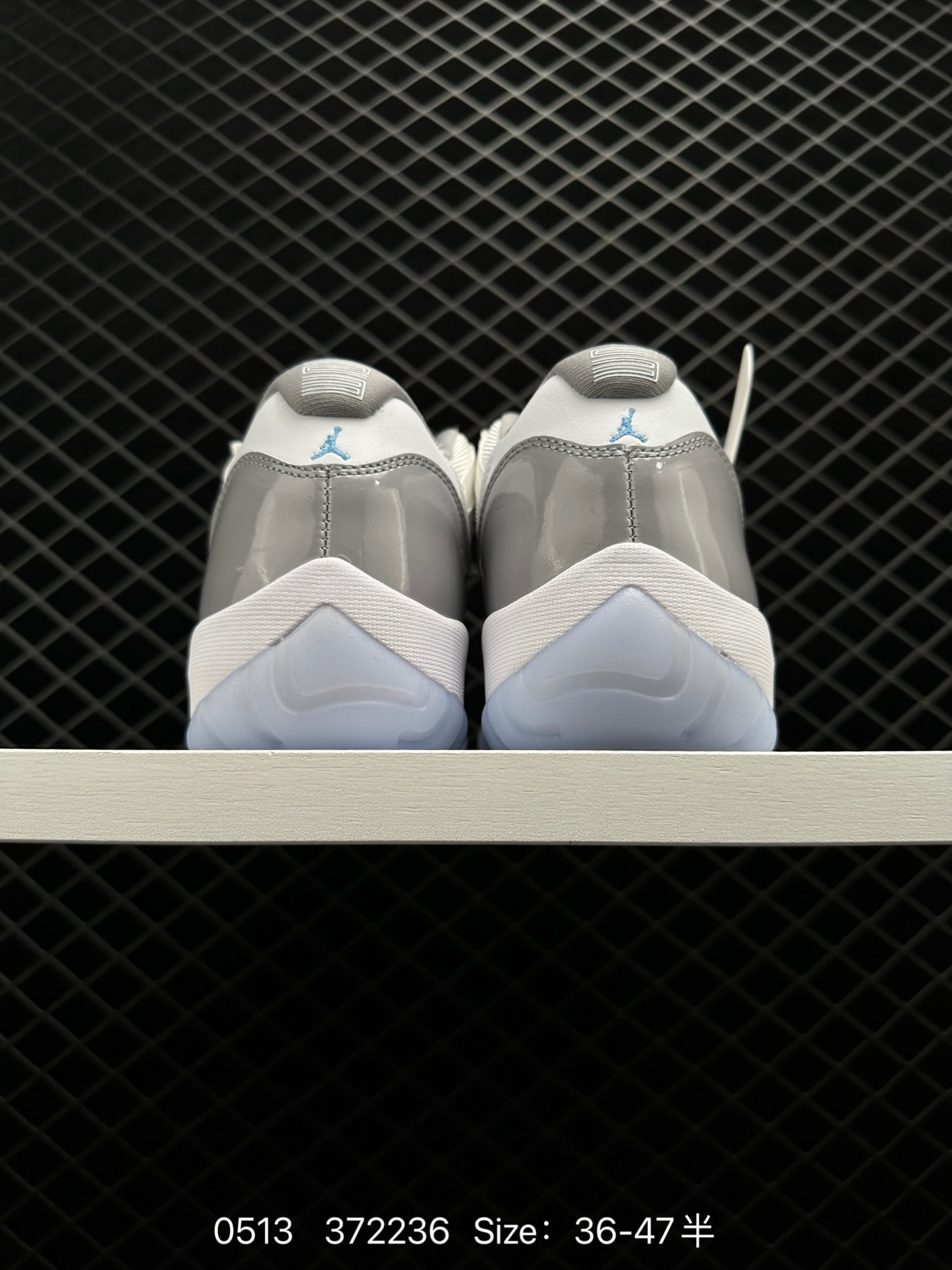 Air Jordan 11 Retro Low 